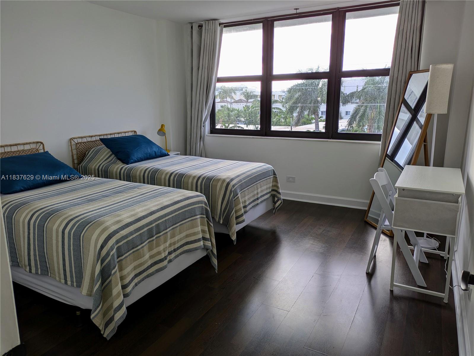 THE BELMONT CONDO - Residential Lease