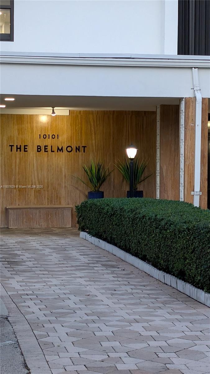 THE BELMONT CONDO - Residential Lease