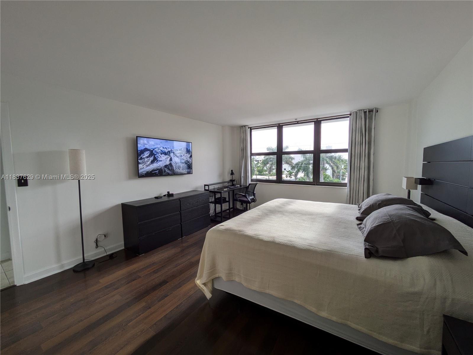 THE BELMONT CONDO - Residential Lease