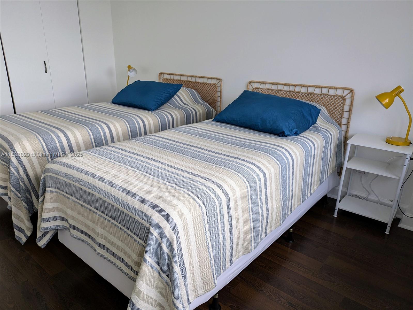 THE BELMONT CONDO - Residential Lease