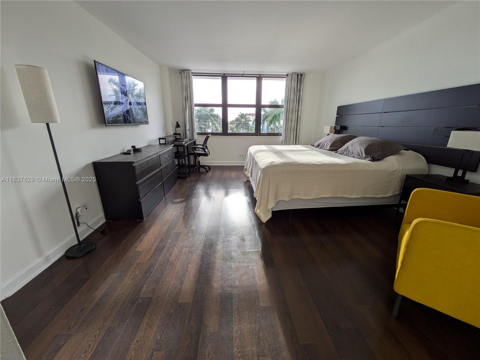 THE BELMONT CONDO - Residential Lease