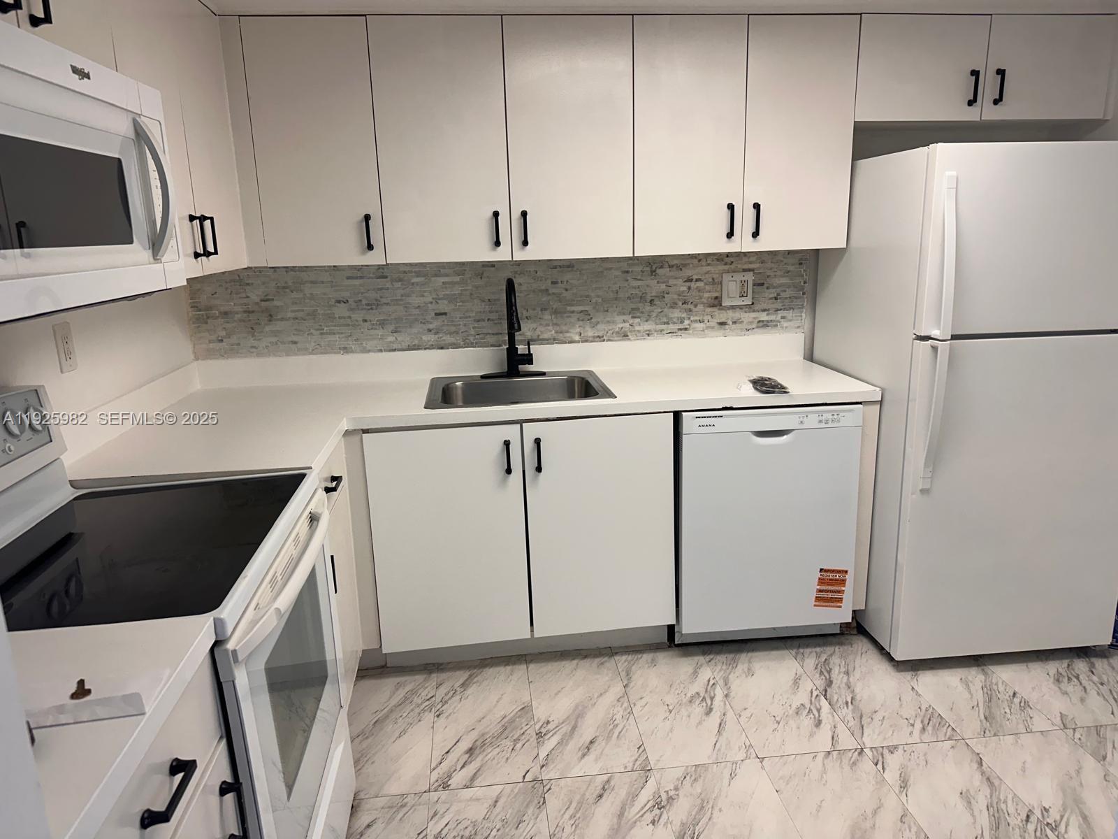 Parc Central Aventura Eas - Residential Lease