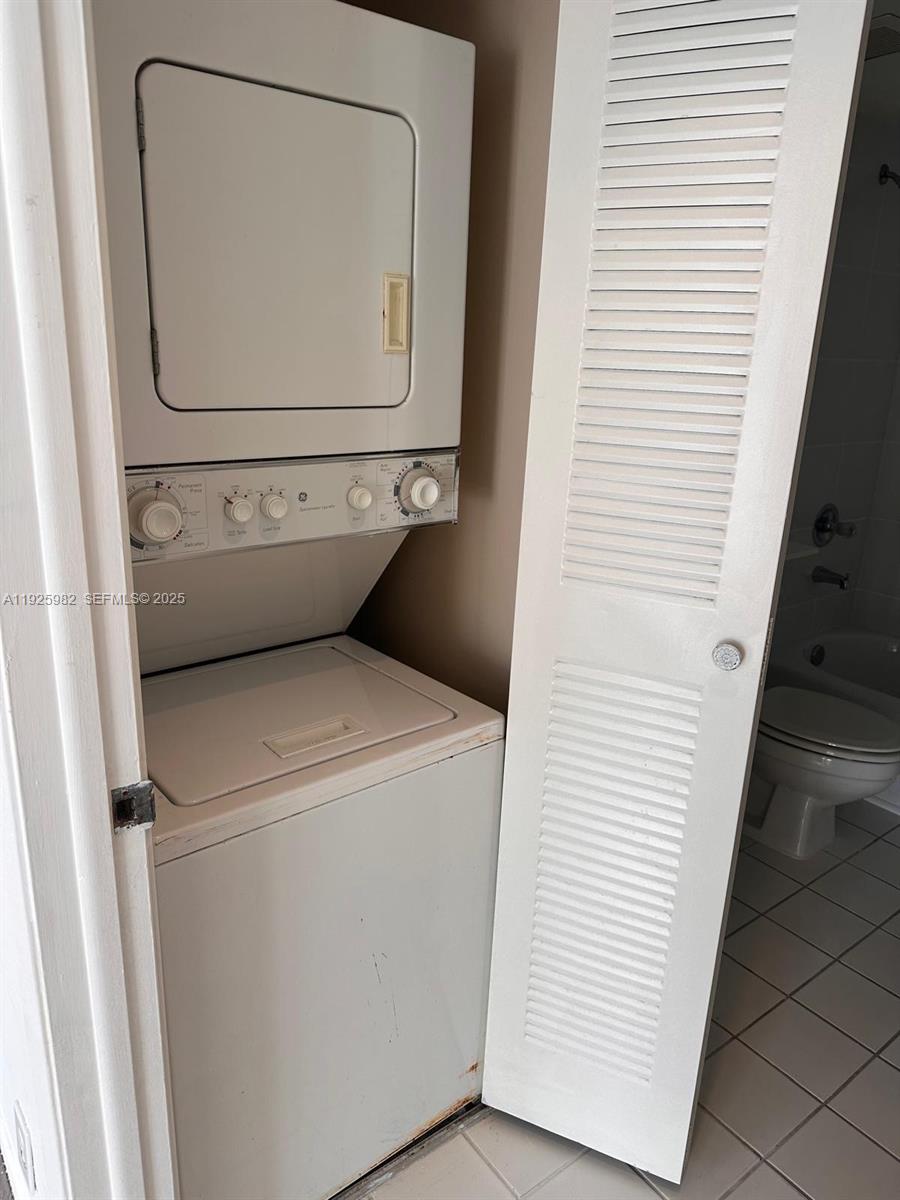 Parc Central Aventura Eas - Residential Lease