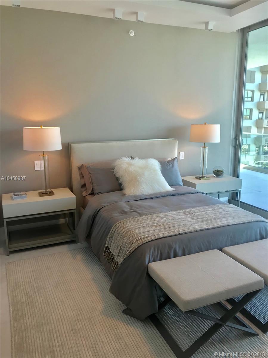 OCEANA BAL HARBOUR CONDO - Residential