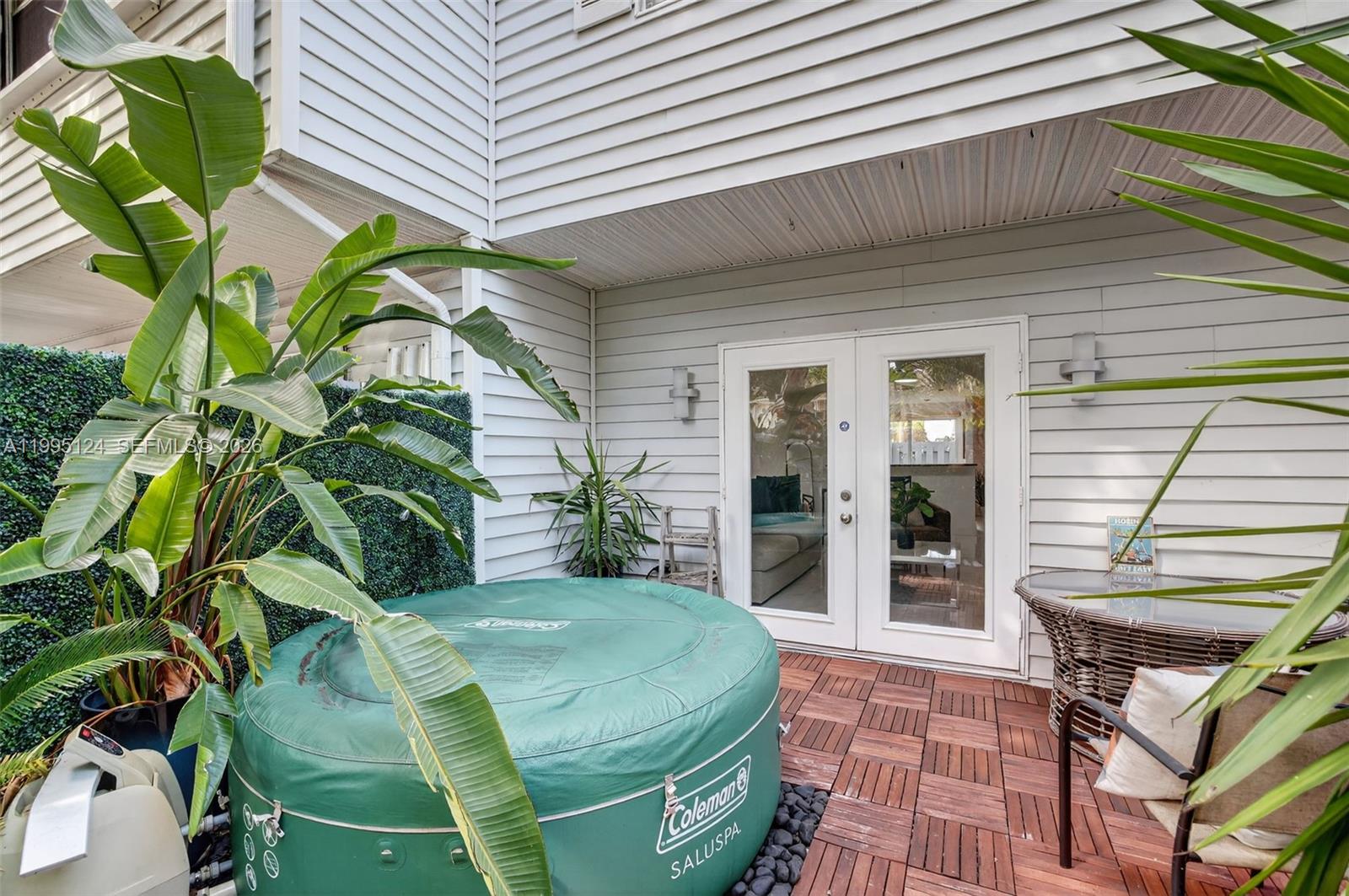 RESUBDIVISION OF LINDA TE - Residential Lease