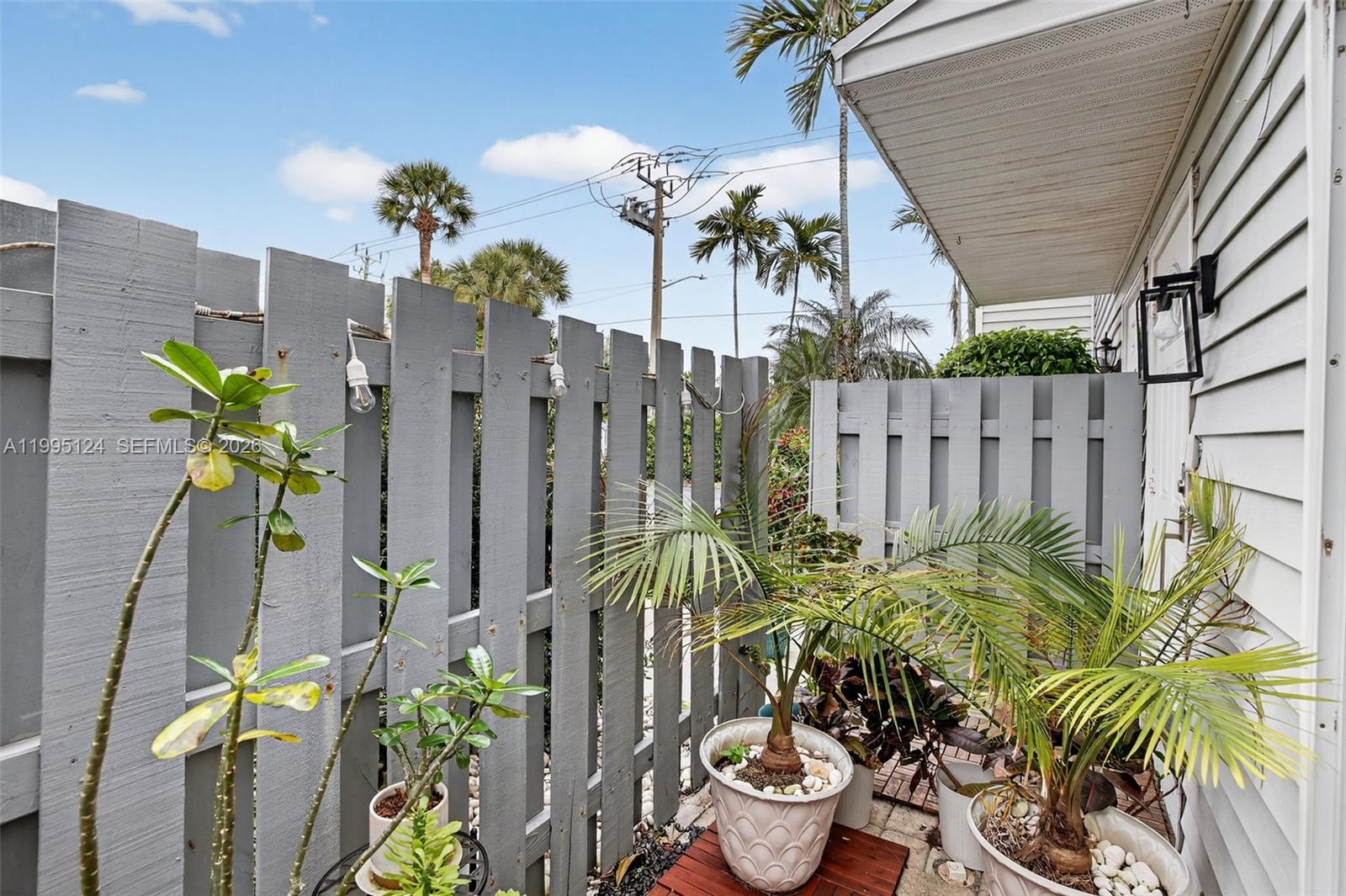 RESUBDIVISION OF LINDA TE - Residential Lease