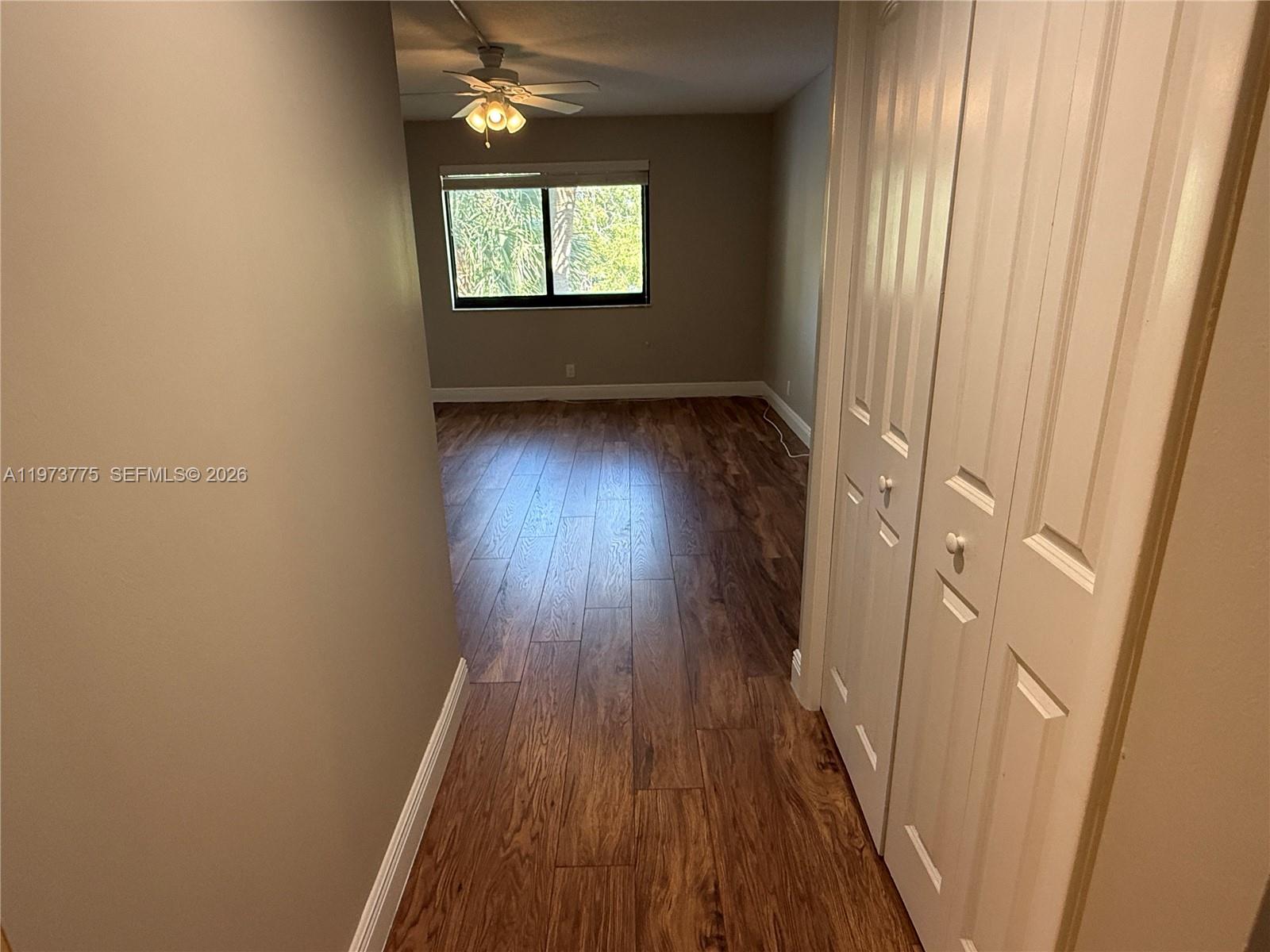 RACQUET CLUB APTS AT BONA - Residential