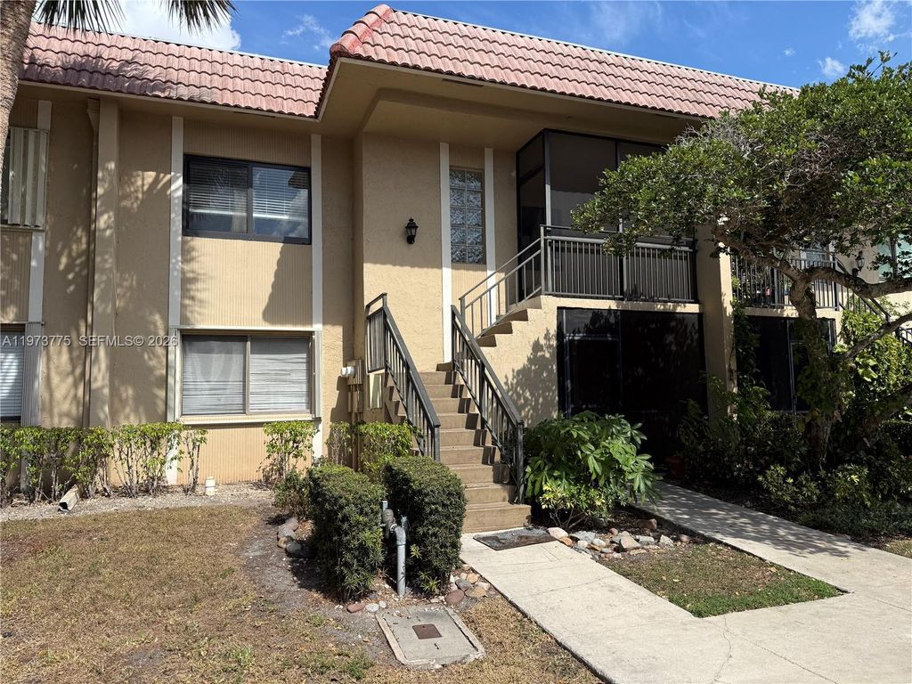Photo of 302 Lakeview Dr #204, Weston, FL 33326 (MLS # A11973775)