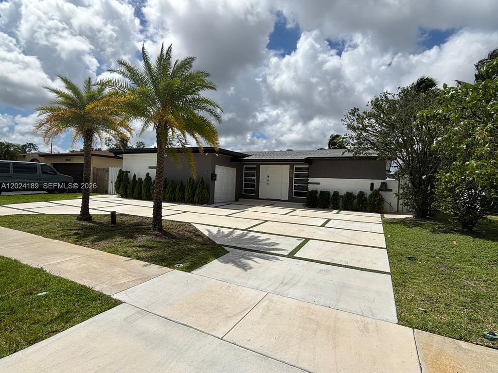 Photo of 8460 NW 21st St, Sunrise, FL 33322 (MLS # A12024189)