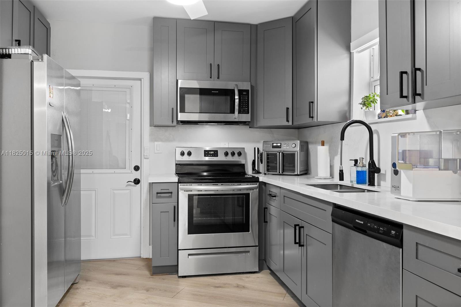 MIAMI SHORES ESTATES - Residential Lease