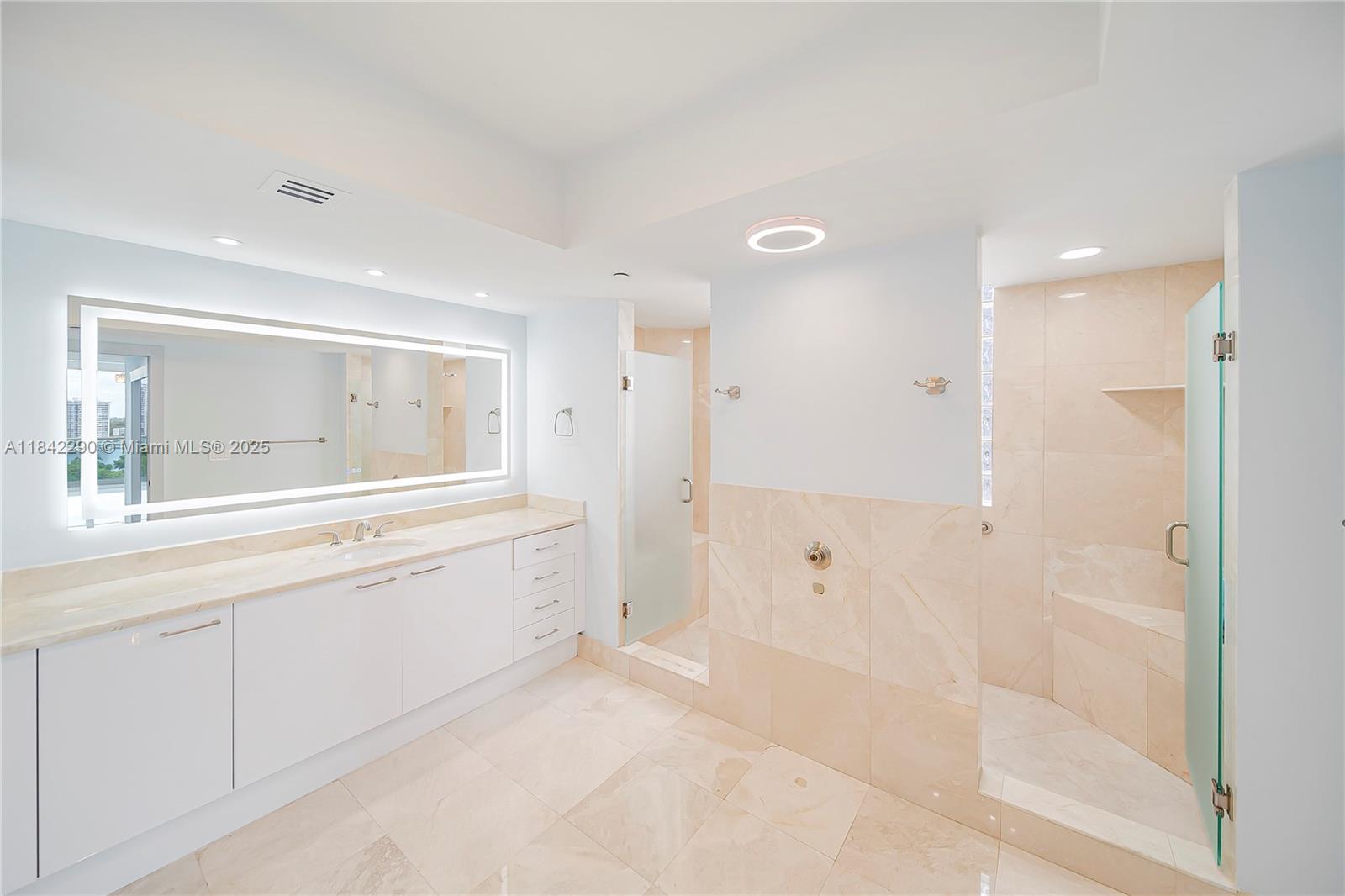 THE PENINSULA II CONDO - Residential