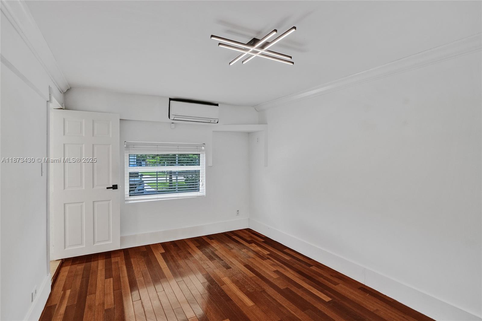 BISCAYNE GARDENS SEC E PA - Residential Lease