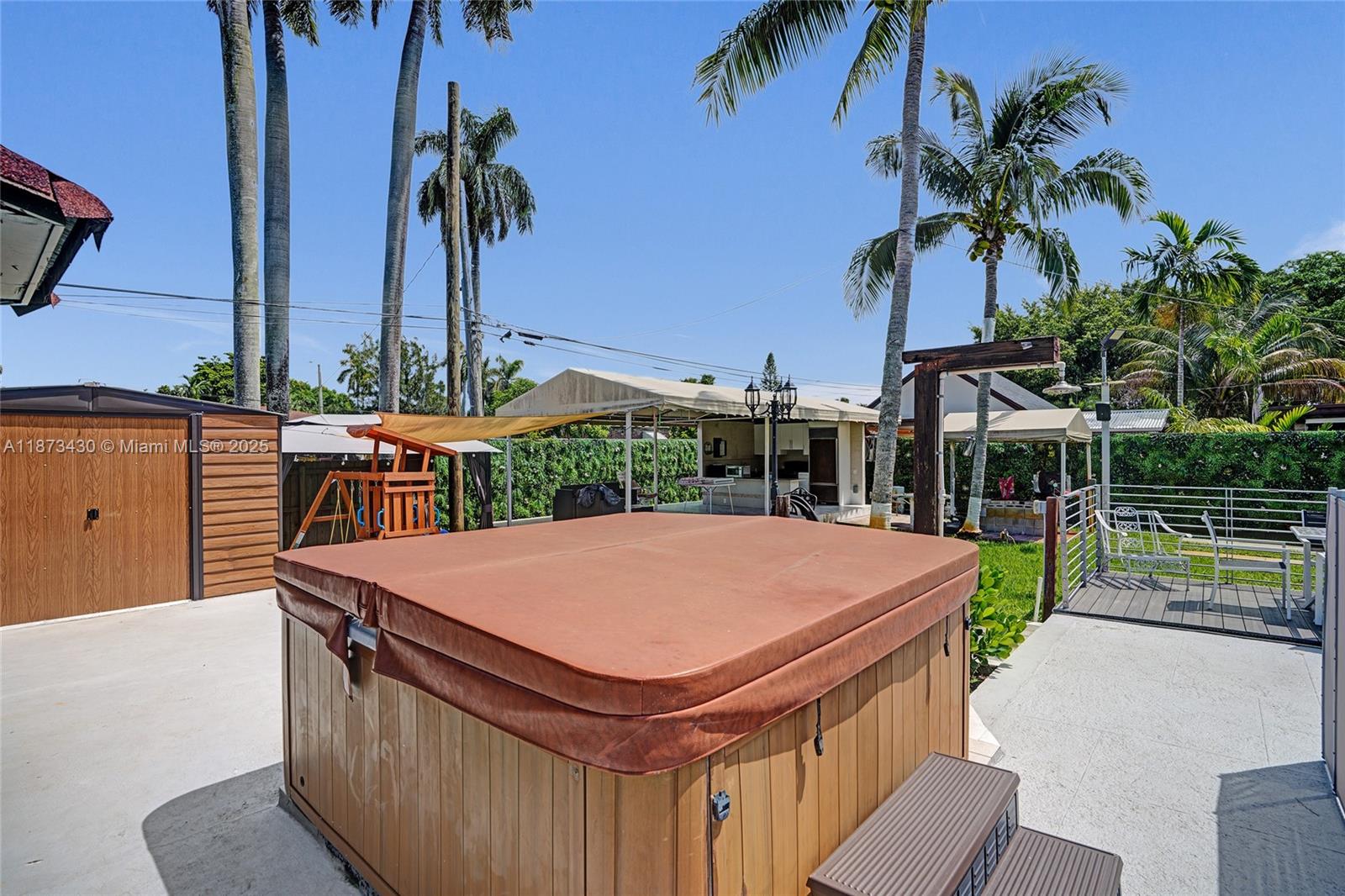 BISCAYNE GARDENS SEC E PA - Residential Lease