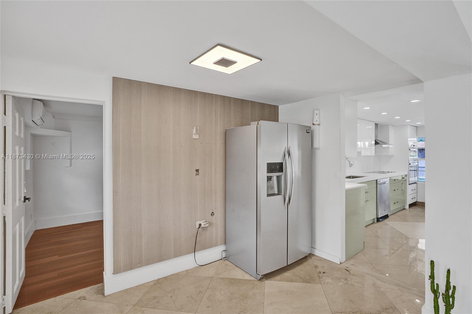 BISCAYNE GARDENS SEC E PA - Residential Lease