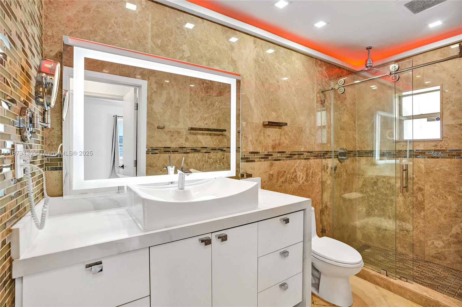 BISCAYNE GARDENS SEC E PA - Residential Lease