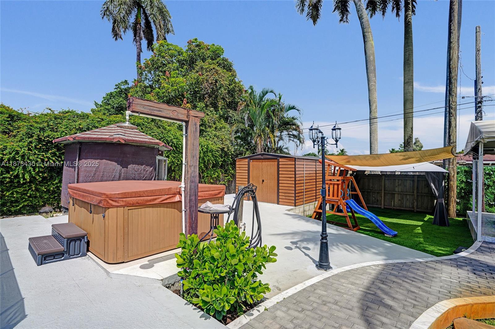 BISCAYNE GARDENS SEC E PA - Residential Lease