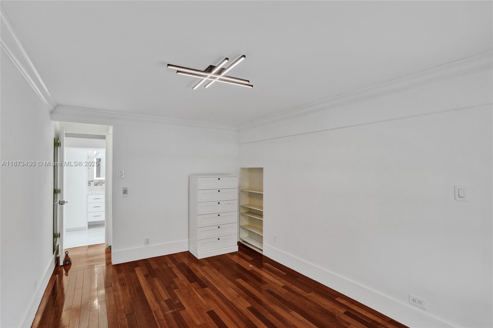 BISCAYNE GARDENS SEC E PA - Residential Lease