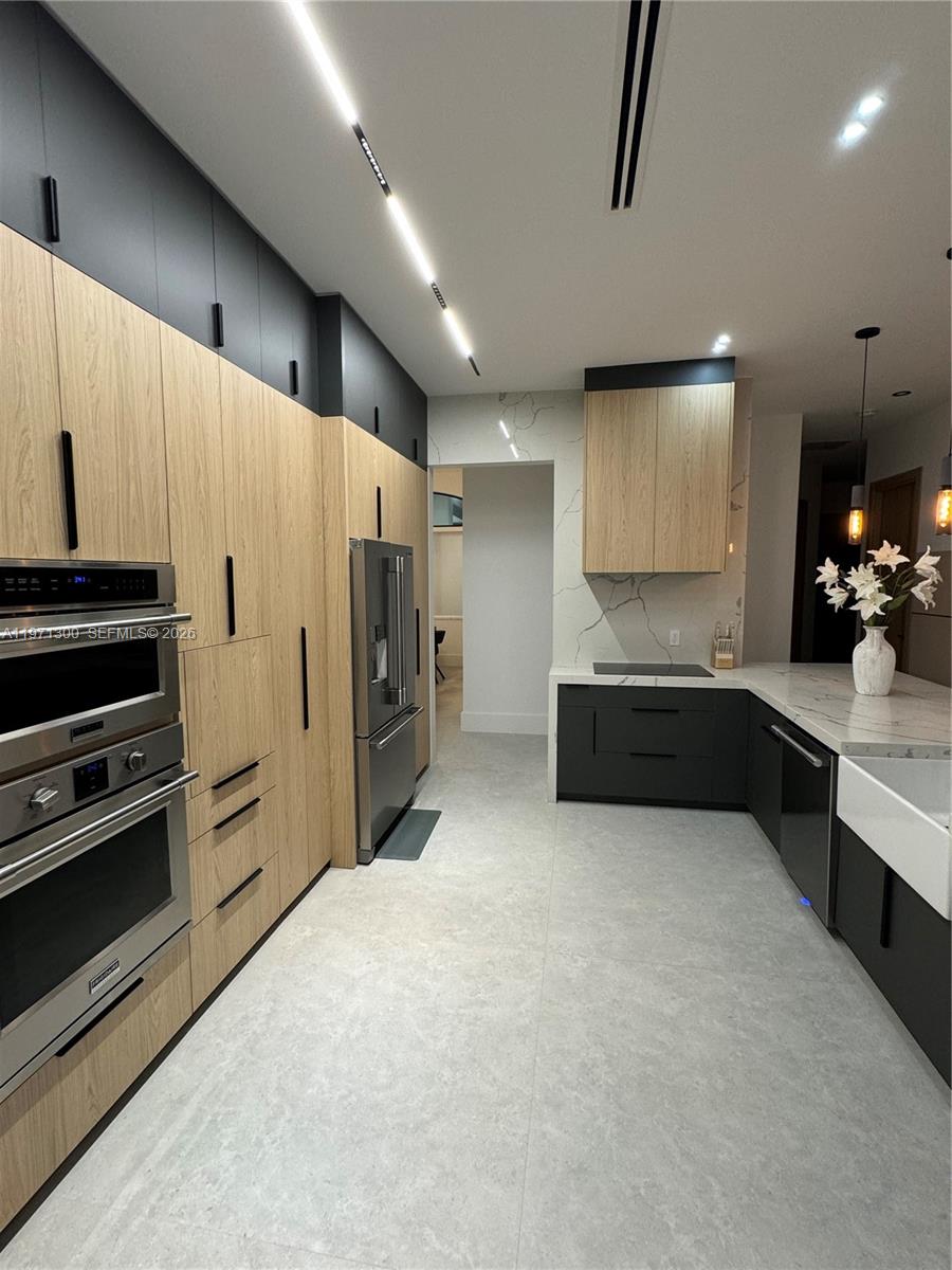 KRISTINA ESTATES - Residential