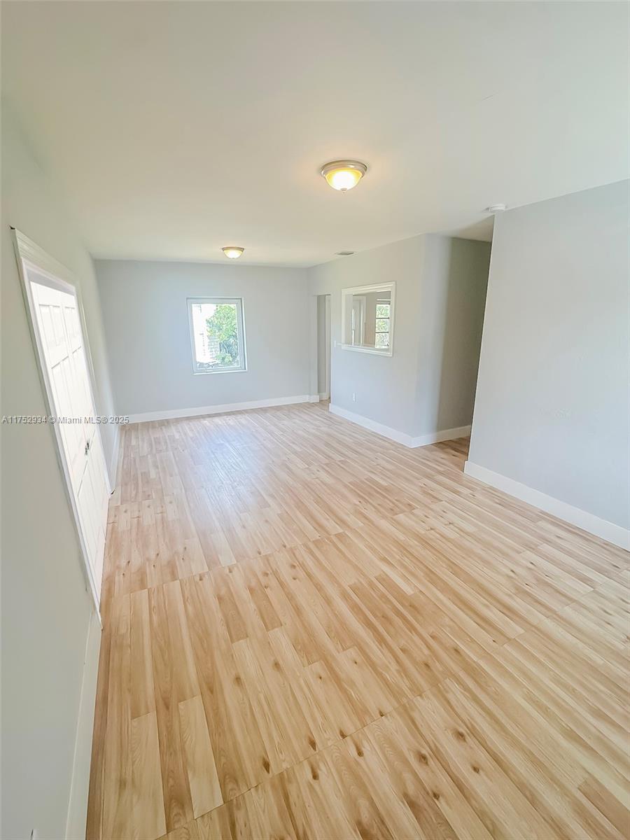 RICHMOND HEIGHTS - Residential