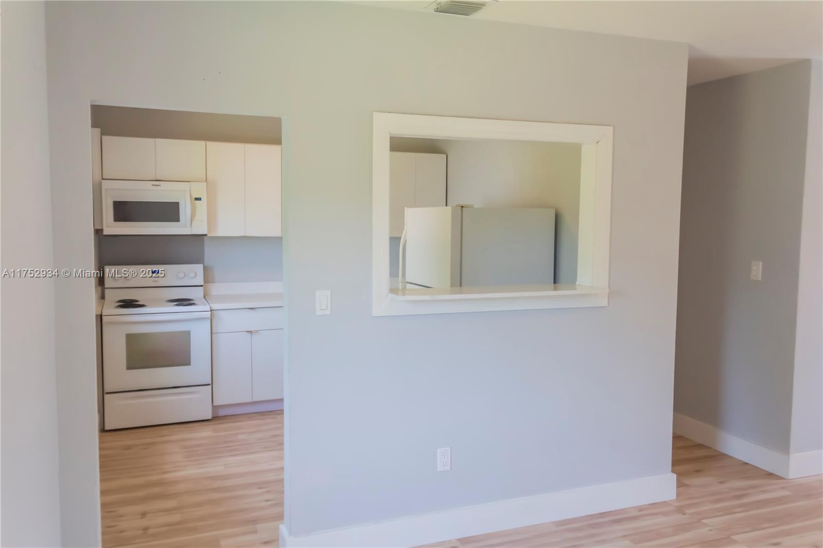 RICHMOND HEIGHTS - Residential