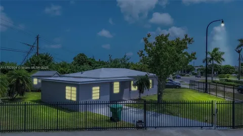 14801 Lincoln Blvd, Miami, FL 33176 - #: A11752934