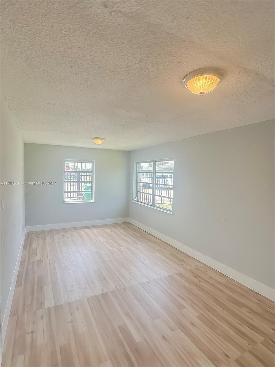 RICHMOND HEIGHTS - Residential