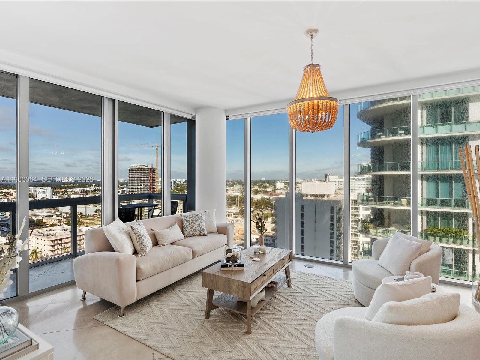 6899 Collins Ave 1704