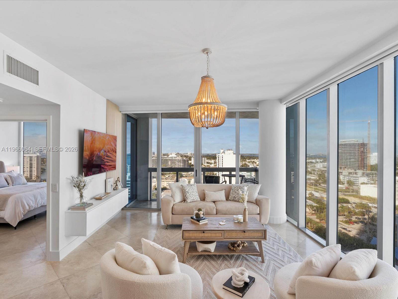 6899 Collins Ave 1704