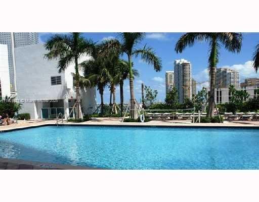 BRICKELL ON THE RIVER S T - Residential Lease