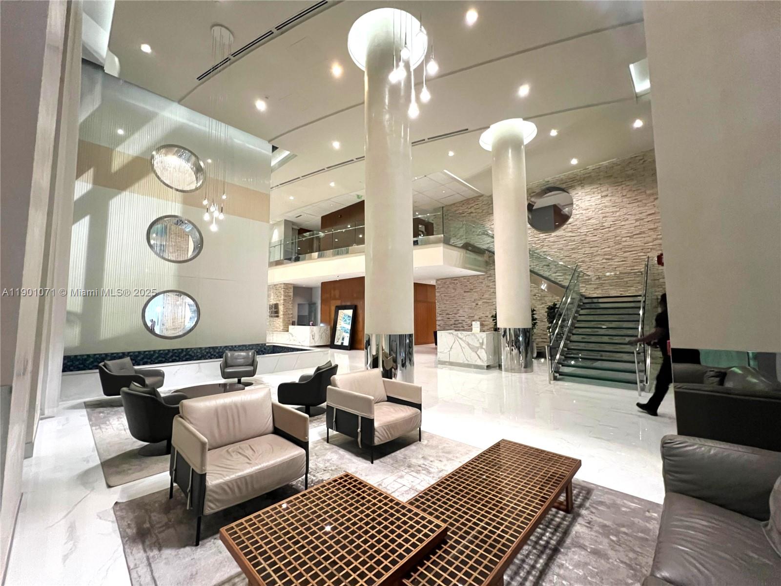 BRICKELL ON THE RIVER S T - Residential Lease