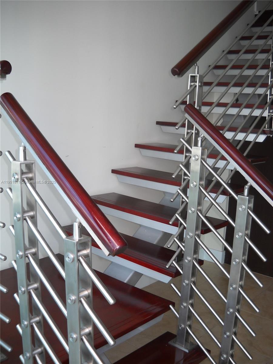 BRICKELL ON THE RIVER S T - Residential Lease