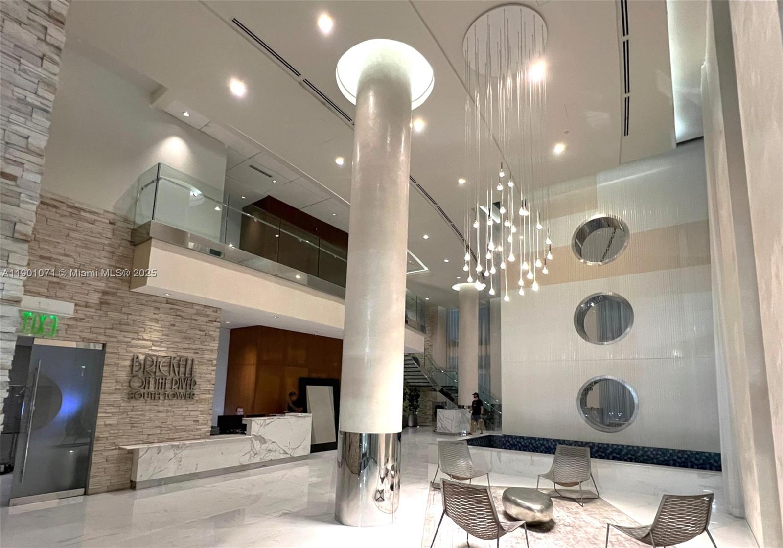 BRICKELL ON THE RIVER S T - Residential Lease