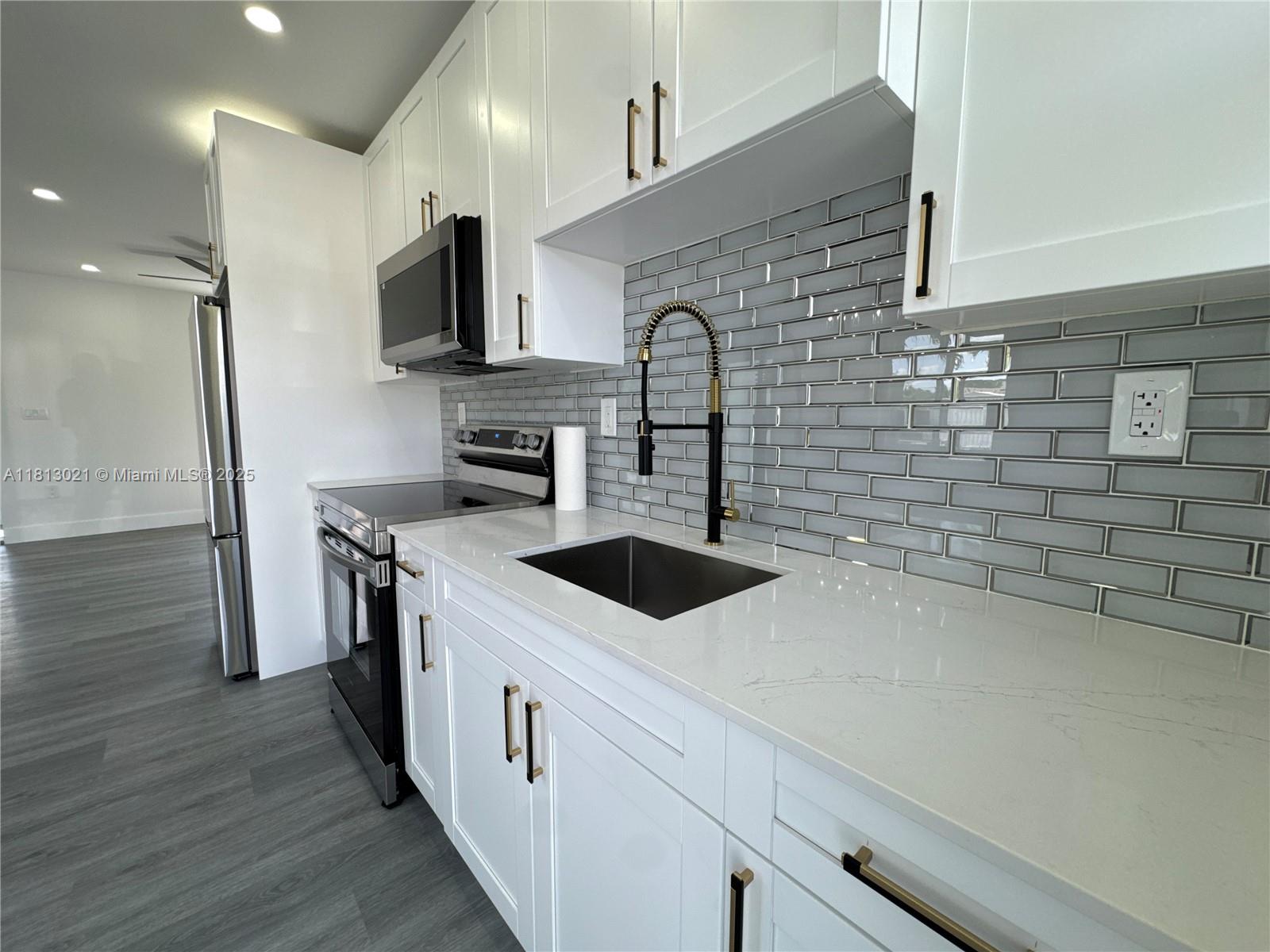 CORBETTS EIGHTH ST ADDN - Residential