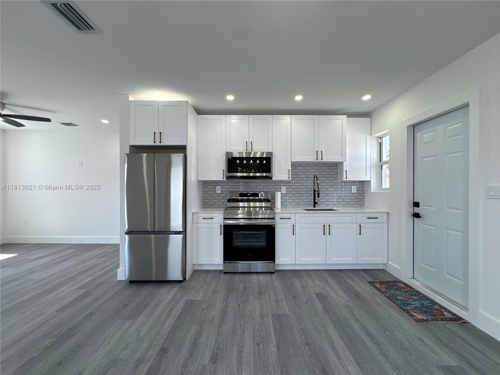 CORBETTS EIGHTH ST ADDN - Residential