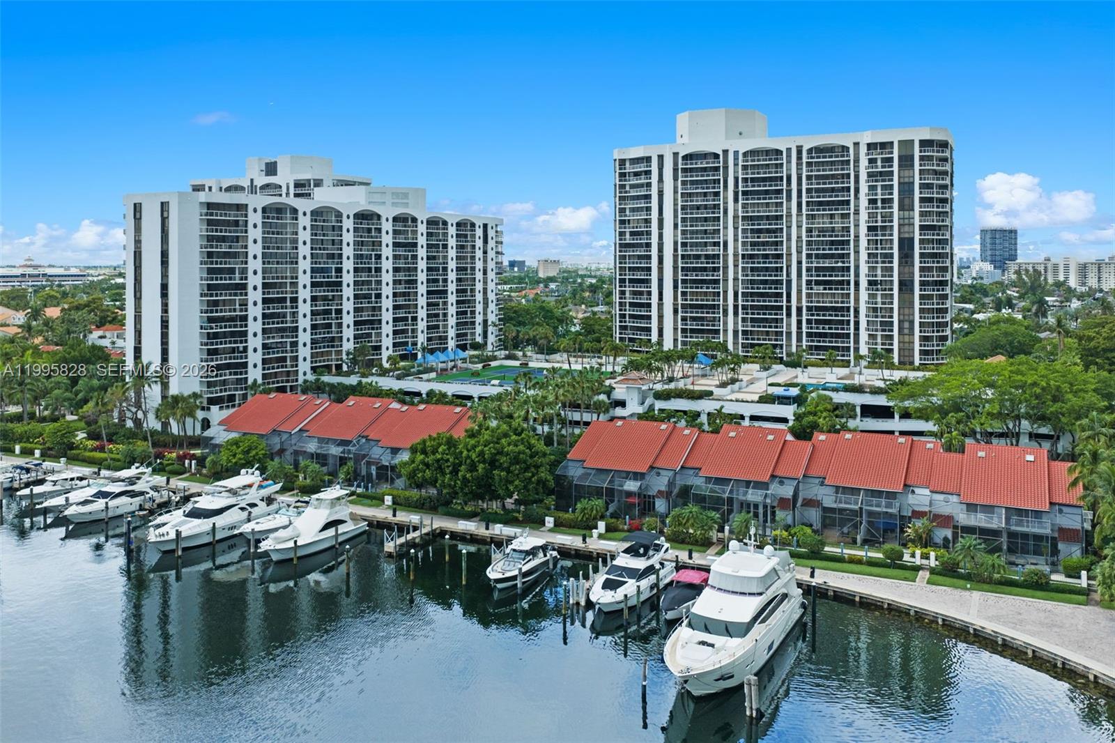 HARBORSIDE - Residential