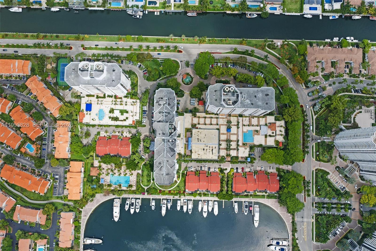 HARBORSIDE - Residential