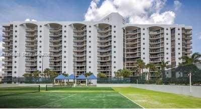 HARBORSIDE - Residential