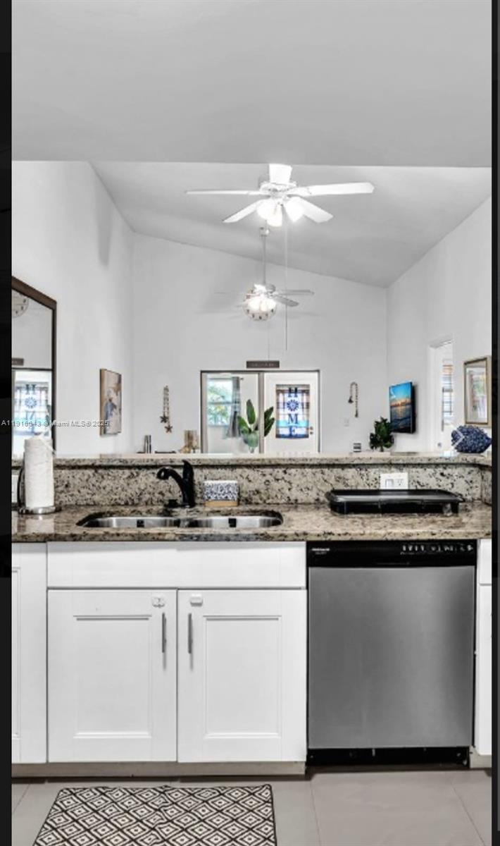 LA BEAU ACRES FIRST UNIT - Residential Lease