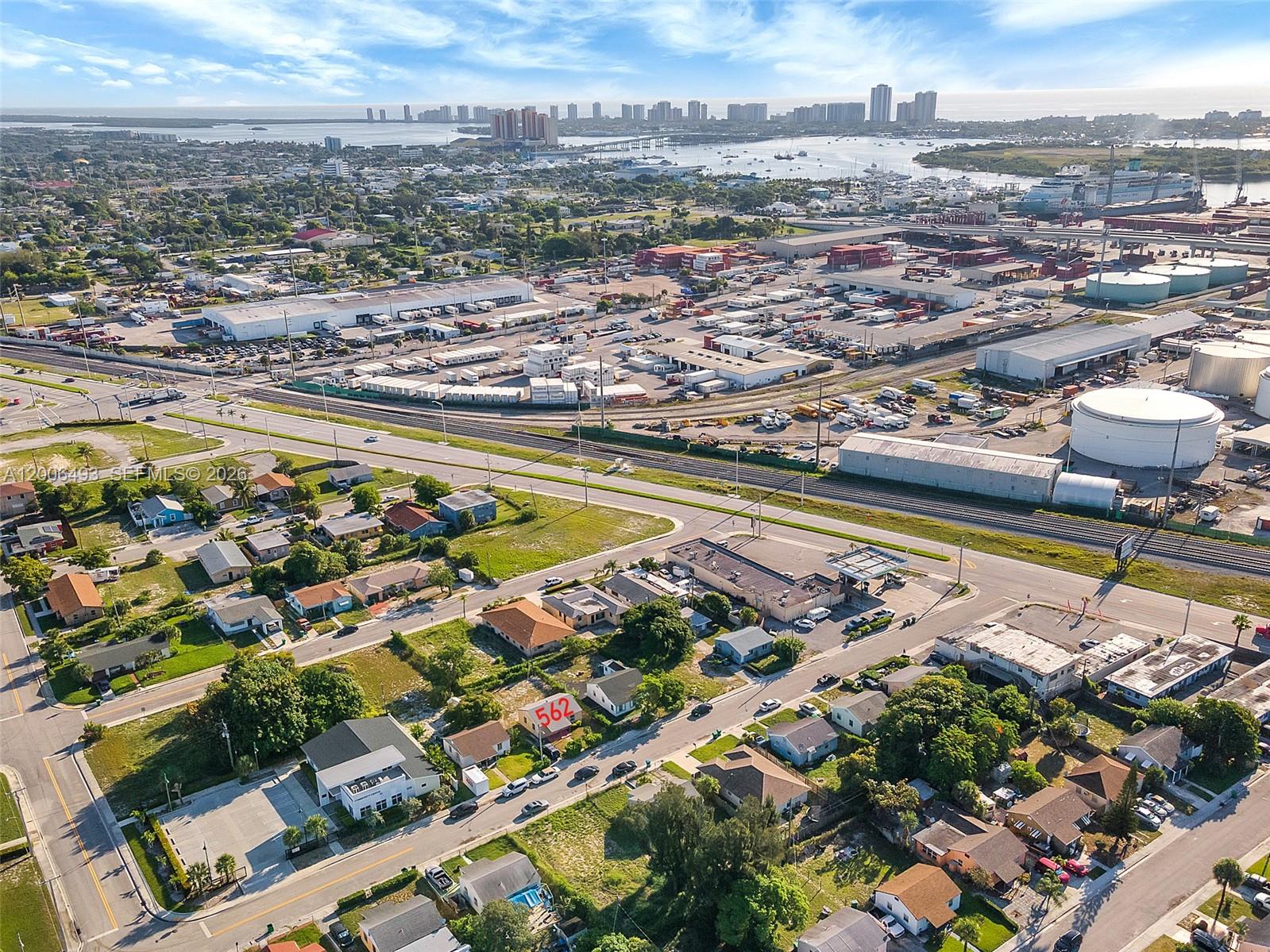 RIVIERA BEACH HEIGHTS ADD - Residential