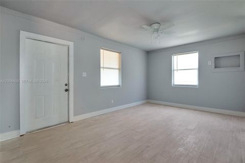 Tiny photo for 562 W 4th St, Riviera Beach, FL 33404 (MLS # A12006493)