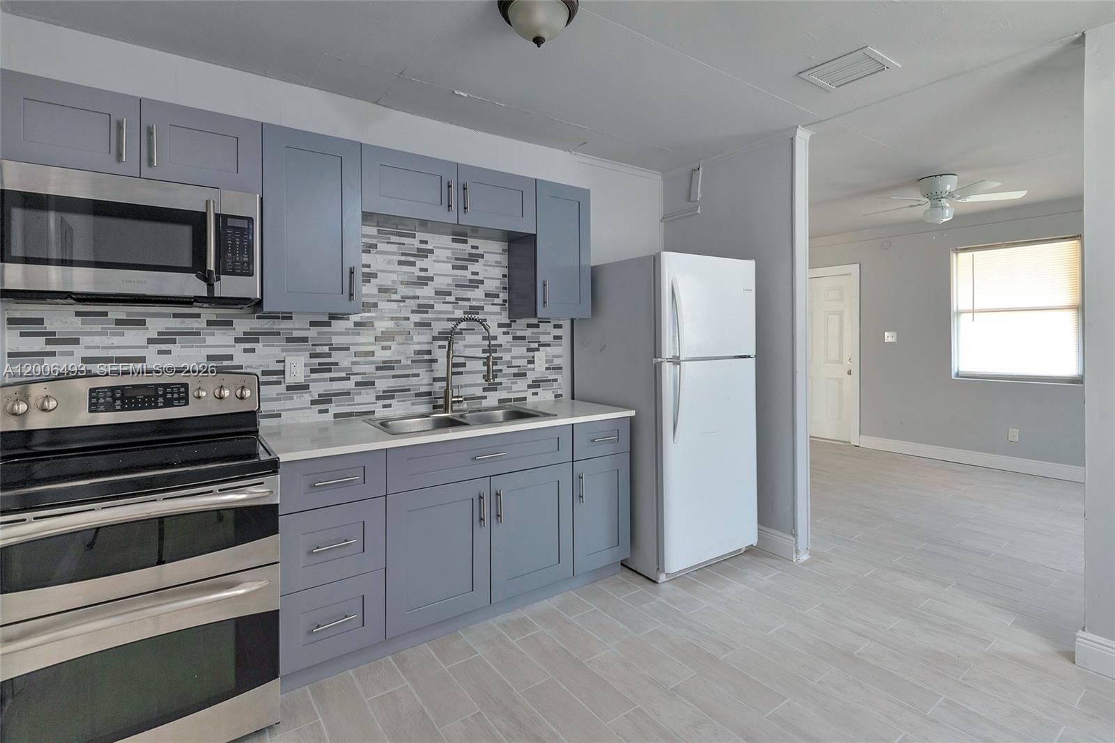 RIVIERA BEACH HEIGHTS ADD - Residential