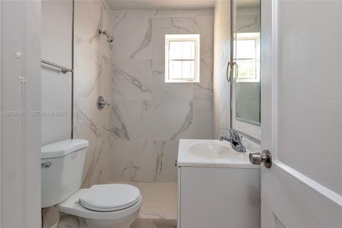 Tiny photo for 562 W 4th St, Riviera Beach, FL 33404 (MLS # A12006493)