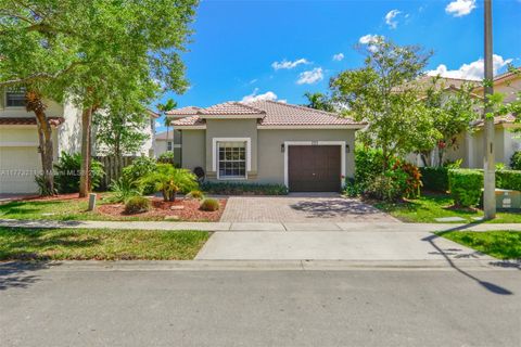 1271 NW 171st Ave Pembroke Pines FL 33028