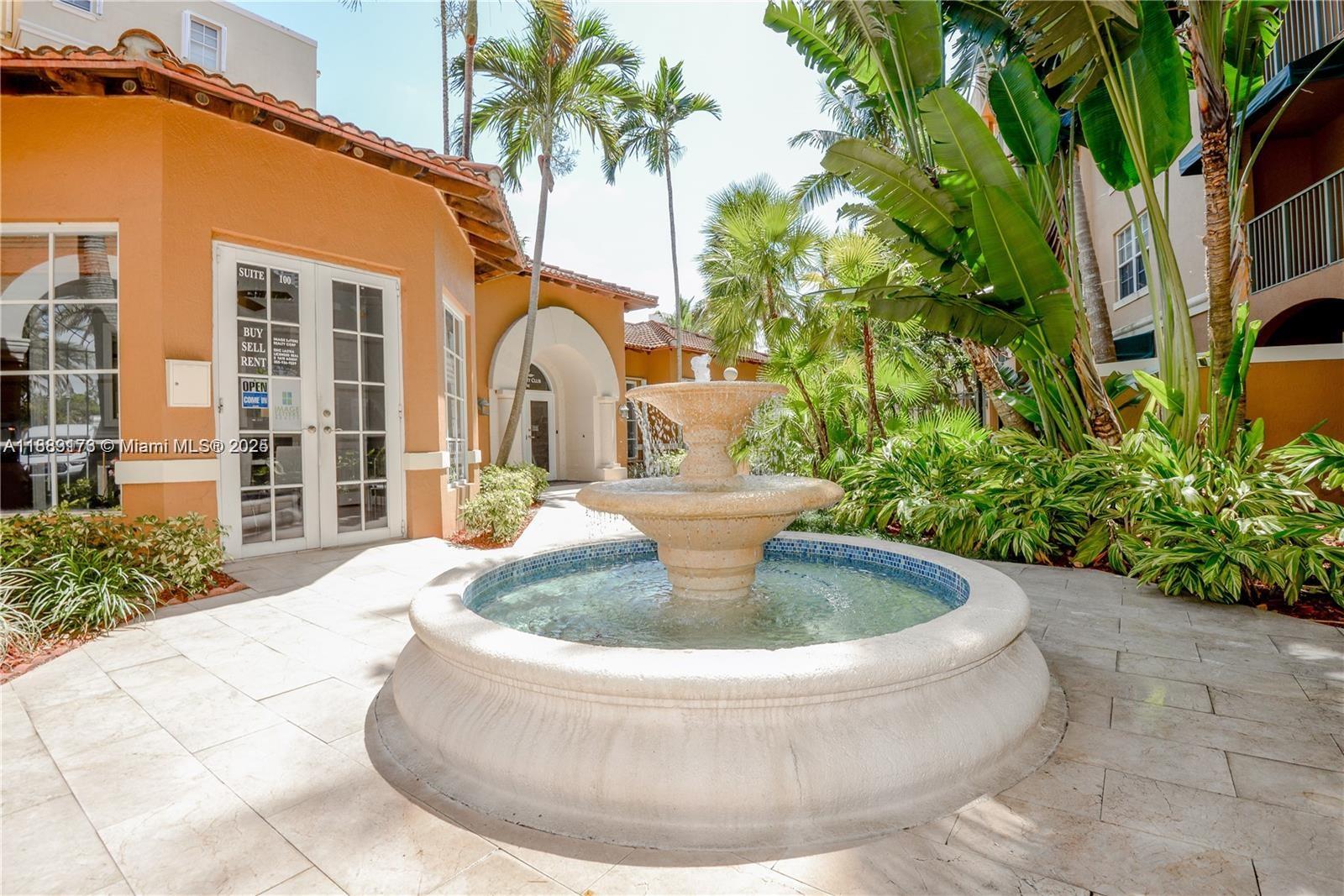 THE YACHT CLUB AT AVENTUR - Residential