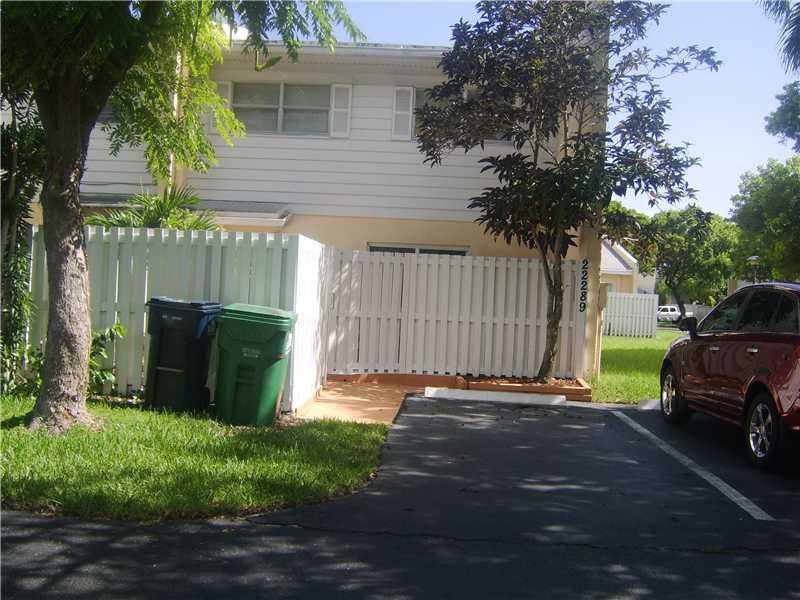 Spectacular clean corner unit, beautifully well kept in mint condition townhouse in Black Creek Villas. Gated, secure quiet community. Tiled and laminate floors, tastefully decorated with many upgrades throughout the townhouse, Ready to move in. The commu nity includes Tennis Courts, Pool, Rec. Center & Playground. Great for first time home buyers and investors alike. Great location in the SW area. Close to the Turnpike,shopping Mall, Police Department. Please schedule 24Hrs.in advance. Great for investors