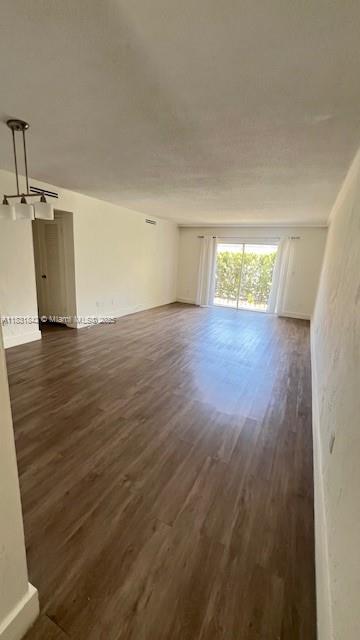 1239 Mariposa Ave 1