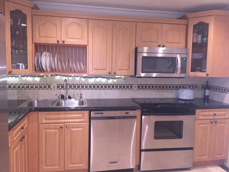 WATERS EDGE OF CORAL GABL - Residential Lease