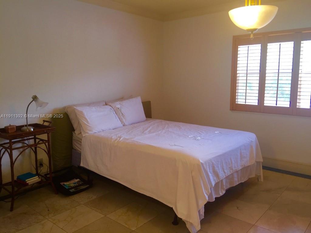 WATERS EDGE OF CORAL GABL - Residential Lease