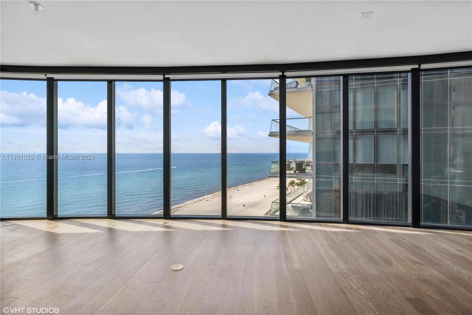 18555 COLLINS AVENUE COND - Residential