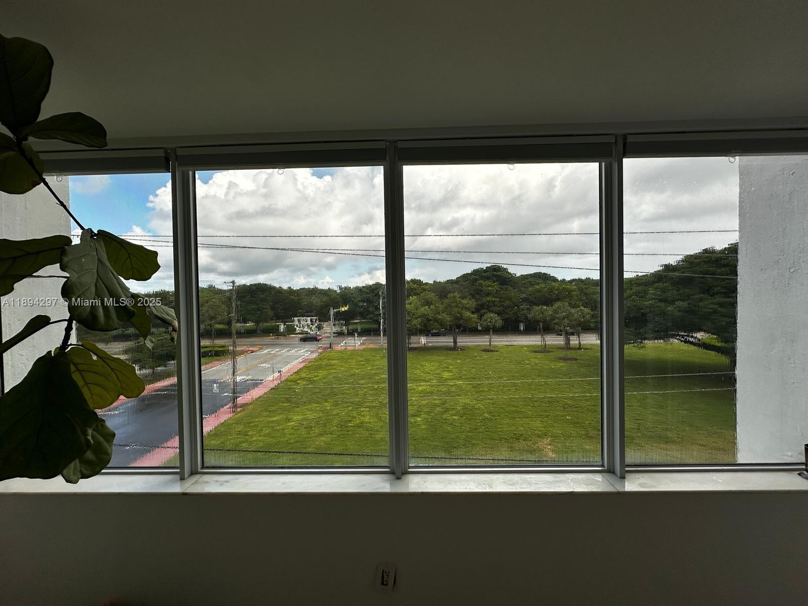 HARDING HALL CONDOMINIUM - Residential
